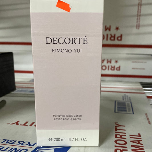 Decorte kimono YUI body lotion